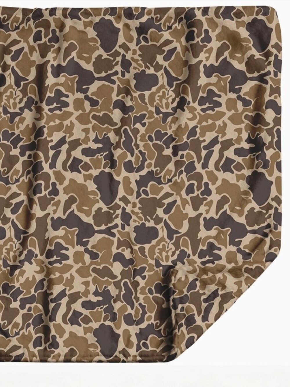 Duck Camo Plush Travel Blanket with Matching Case - Picture 5 of 10